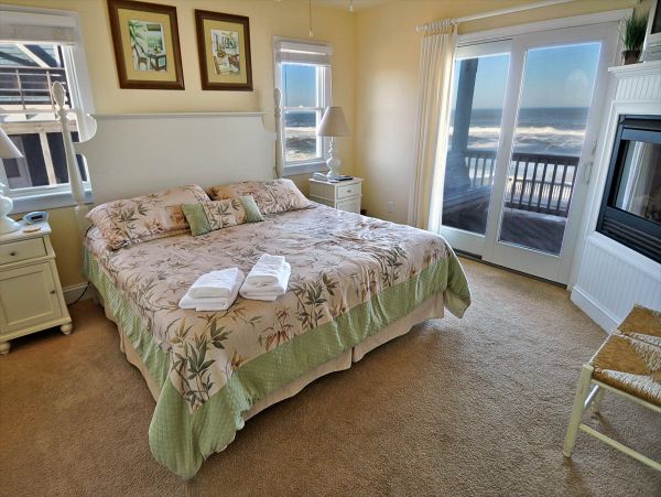 The Outer Banks Home 1016404