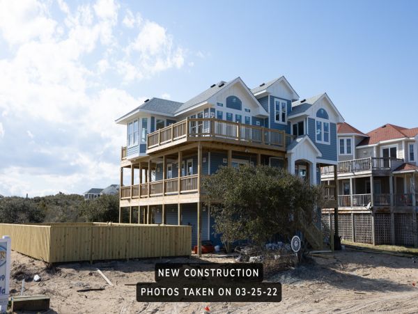 The Outer Banks Home 1016408