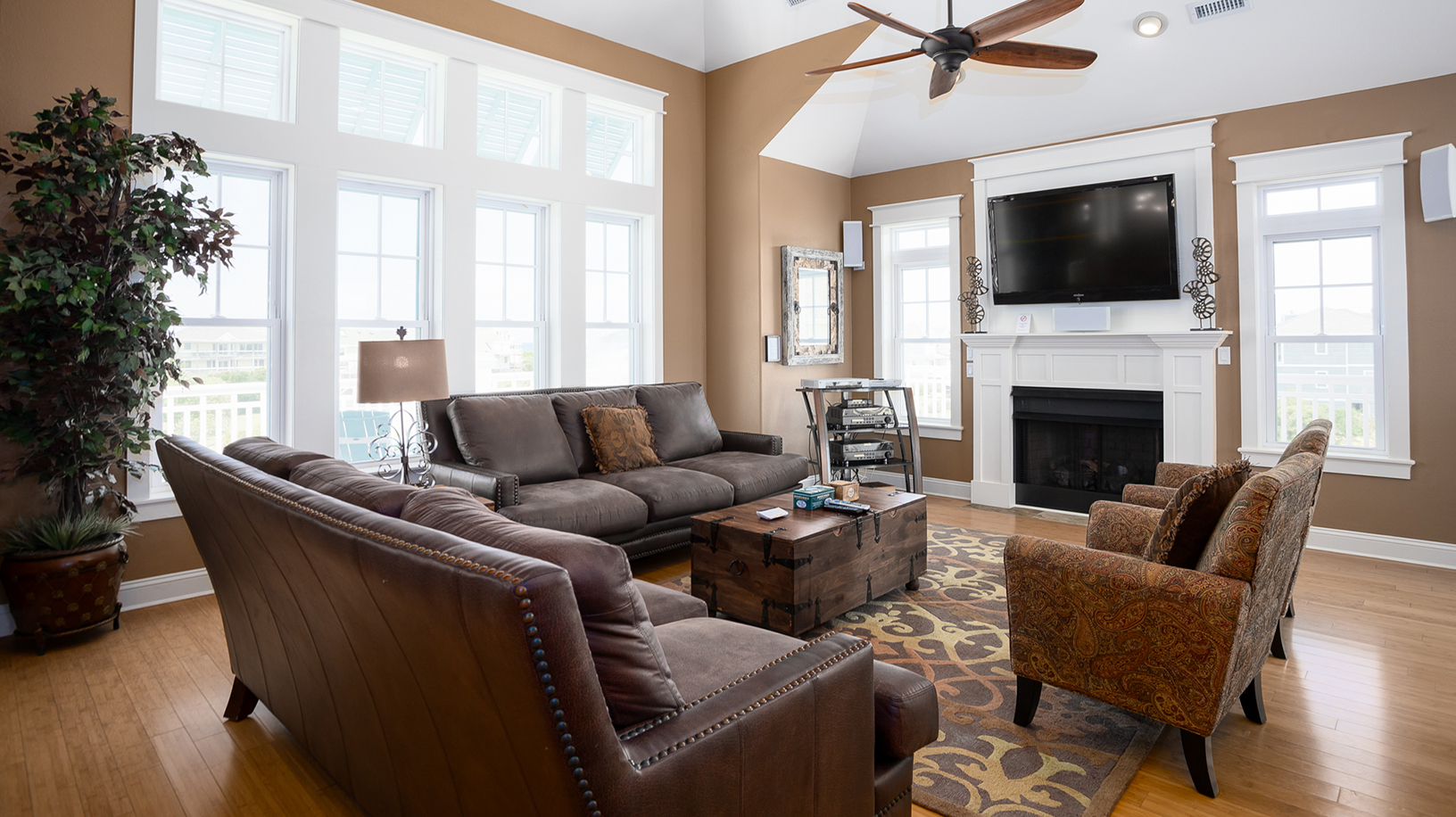 The Outer Banks Home 1016428