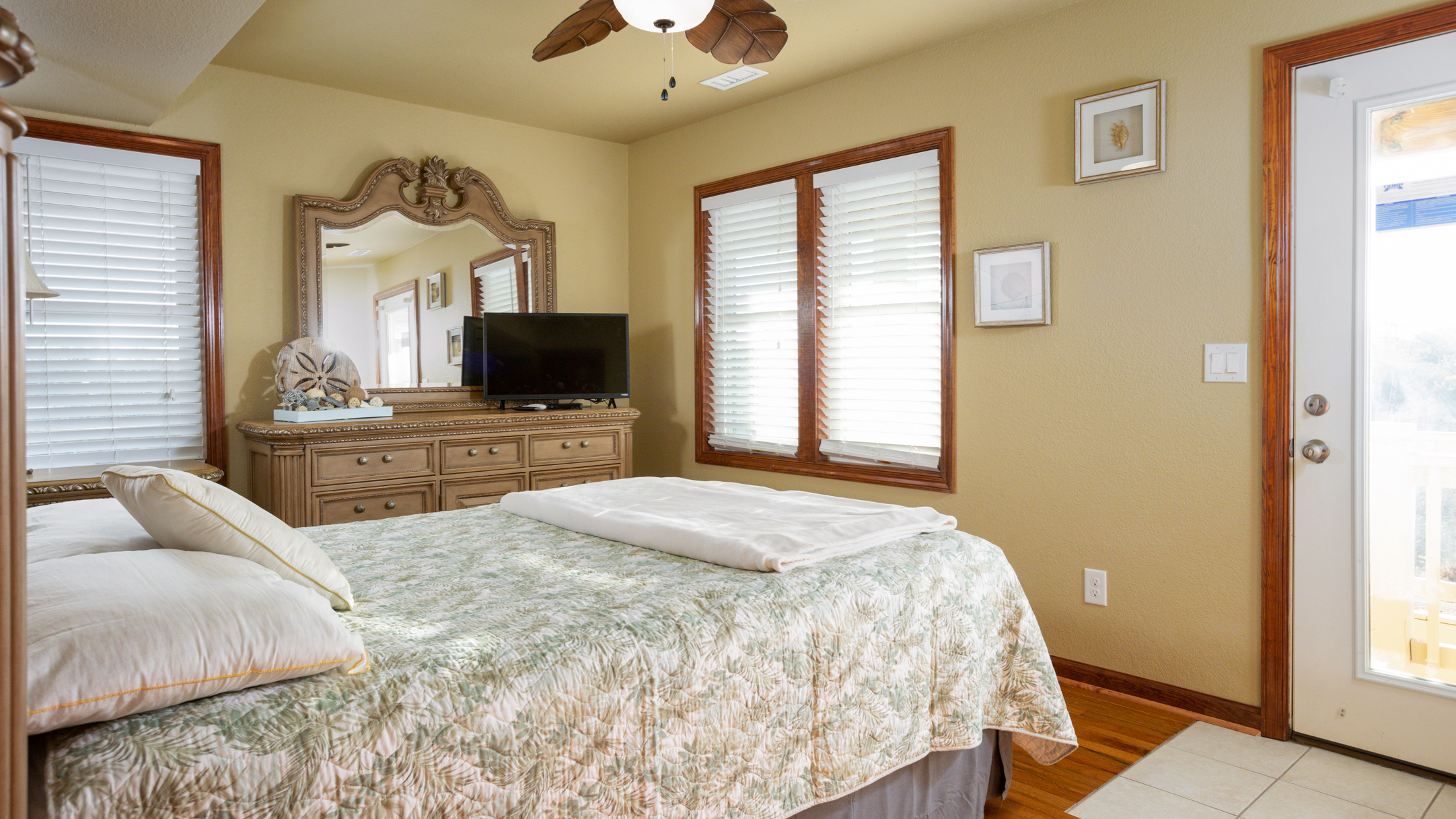 The Outer Banks Home 1016449