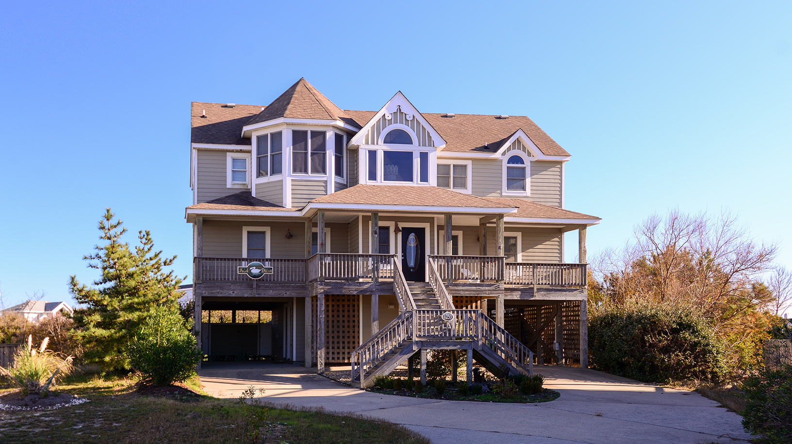 The Outer Banks Home 1016471