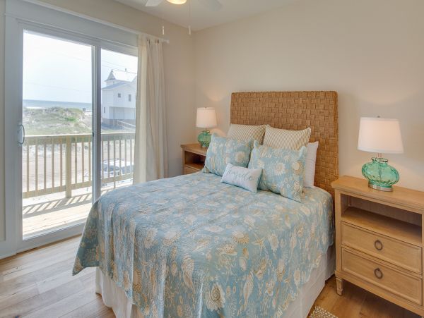 The Outer Banks Home 1016474