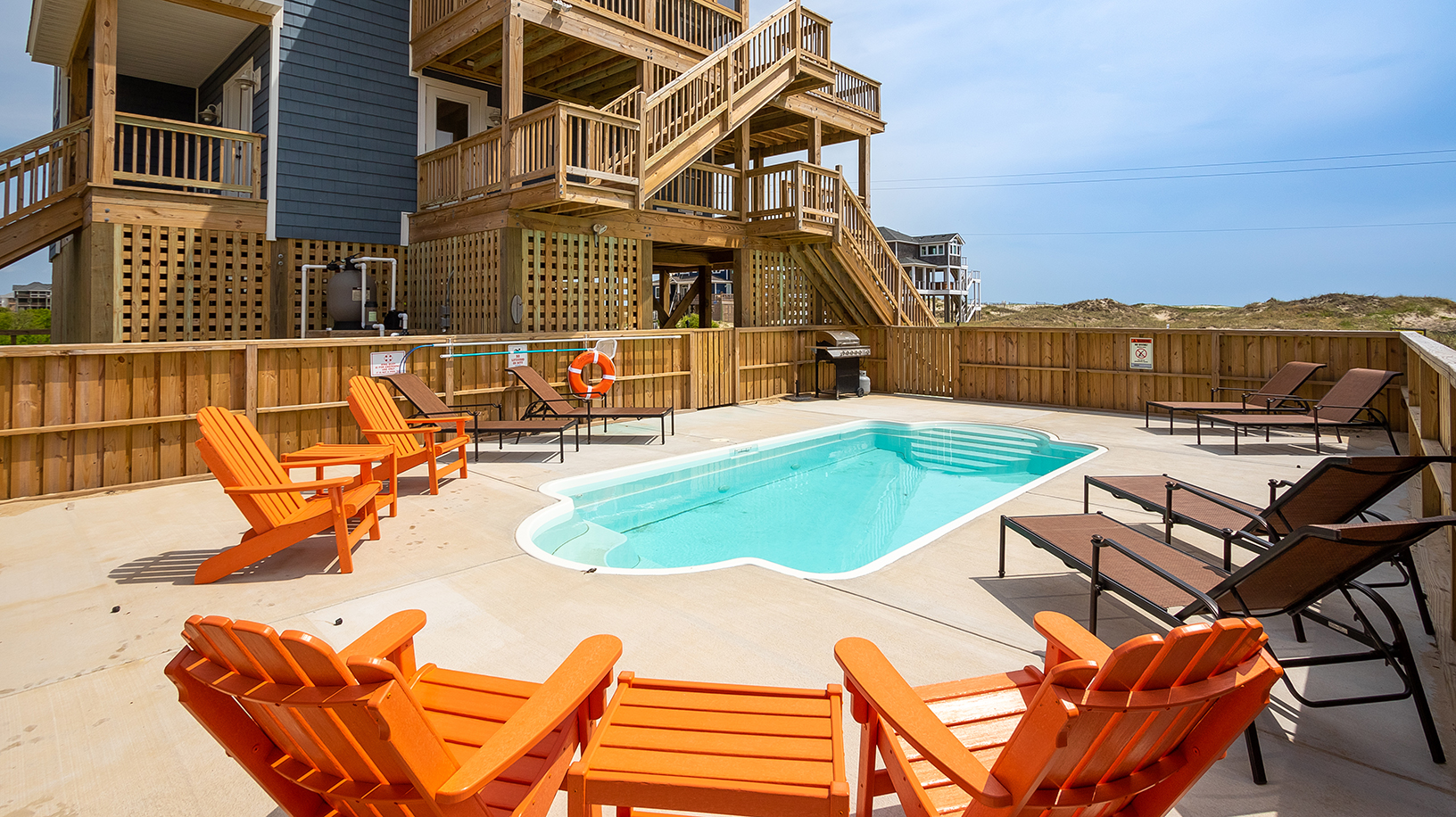 The Outer Banks Home 1016474