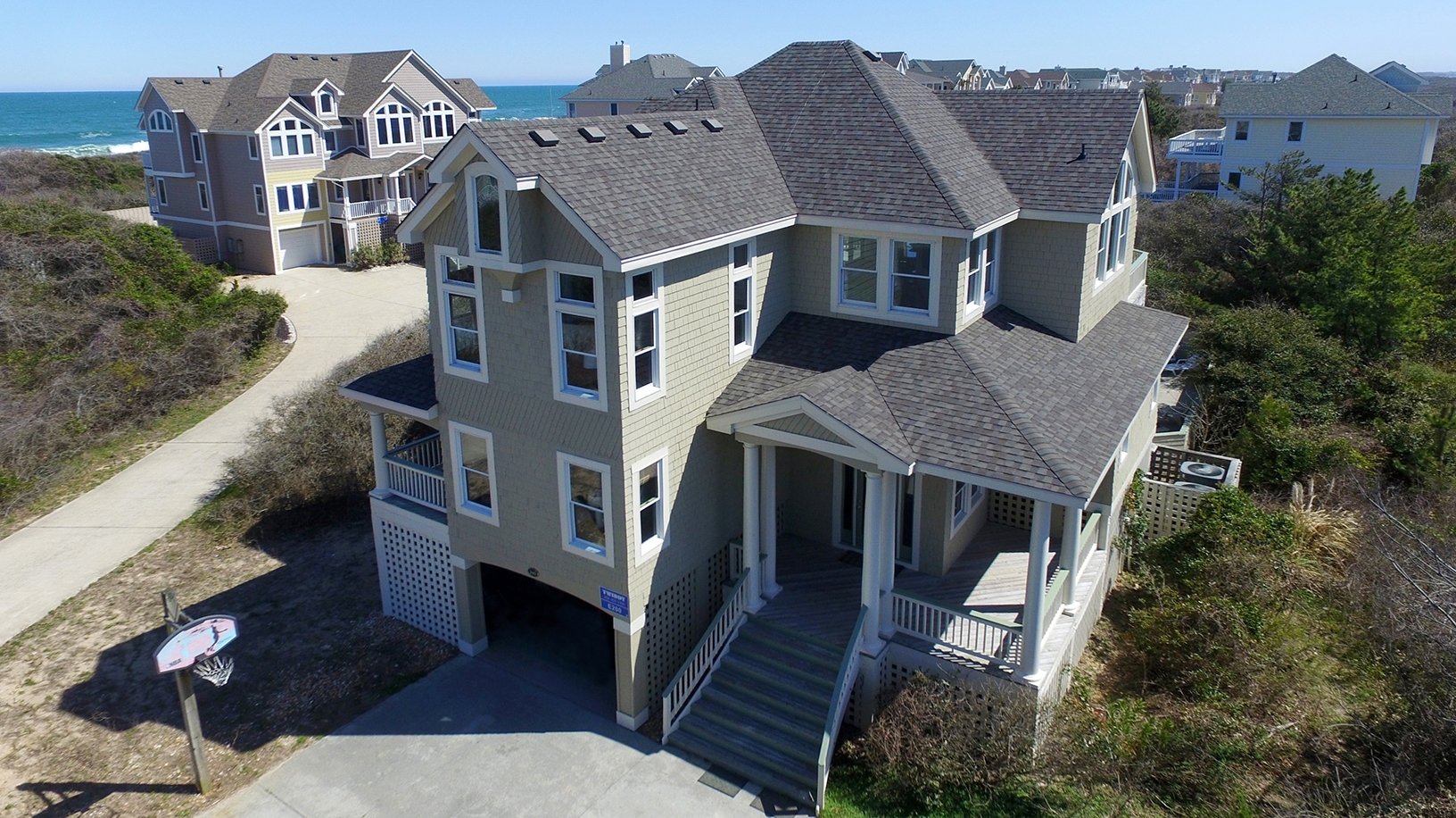 The Outer Banks Home 1016475