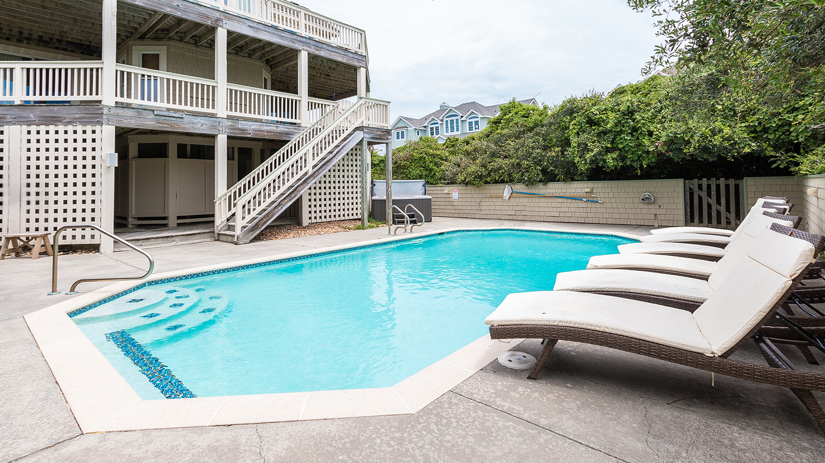 The Outer Banks Home 1016475