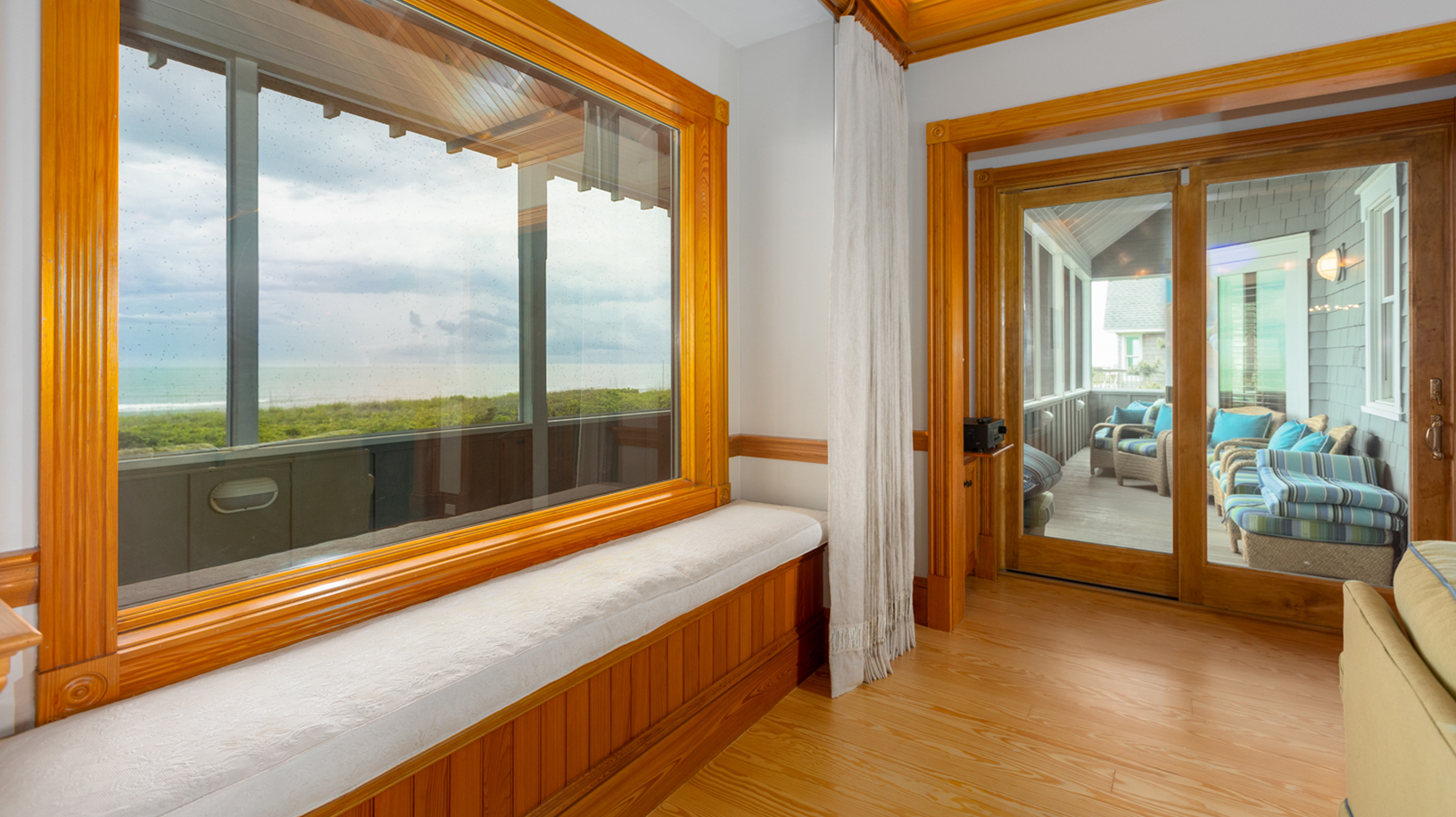 The Outer Banks Home 1016476