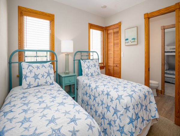 The Outer Banks Home 1016485