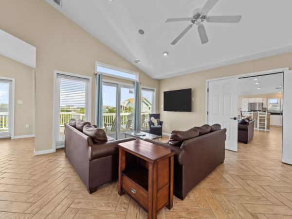 Luxury 12-Bedroom Corolla Vacation Rental - Private Pool, Game Room & Ocean Views