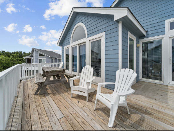 Spacious Outer Banks Retreat with Private Pool, Hot Tub & Game Room
