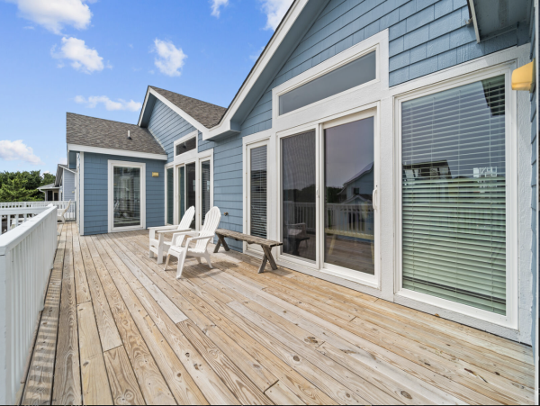 Spacious Outer Banks Retreat with Private Pool, Hot Tub & Game Room
