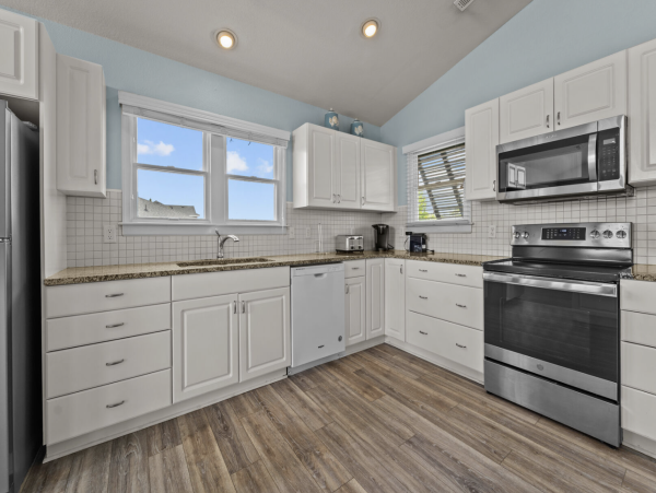 Spacious Outer Banks Retreat with Private Pool, Hot Tub & Game Room