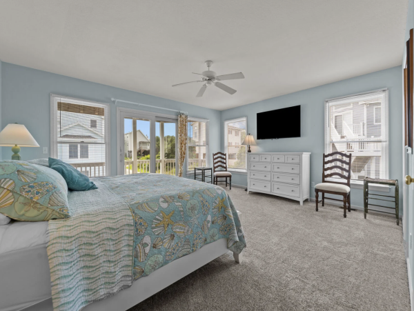 Spacious Outer Banks Retreat with Private Pool, Hot Tub & Game Room