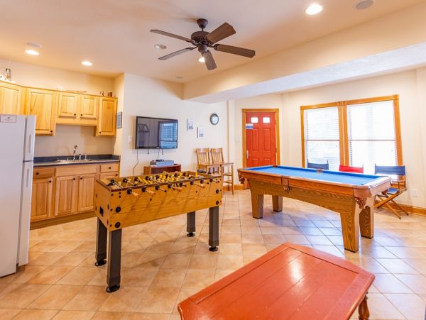 Ocean Front Corolla Vacation Pool Home Eight Bedroom