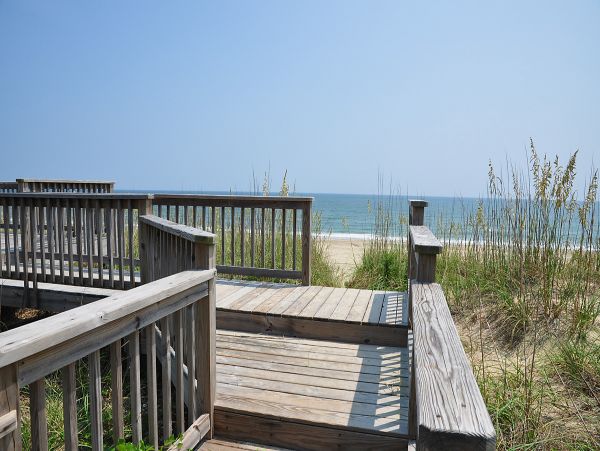 The Outer Banks Home 1016563