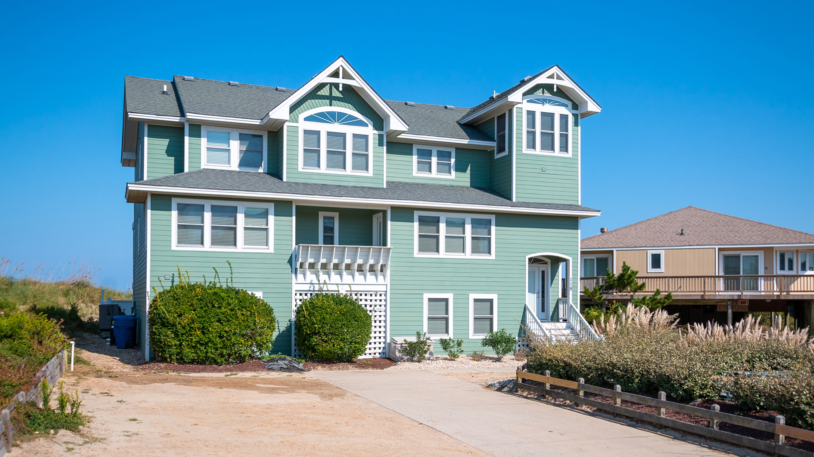 The Outer Banks Home 1016609