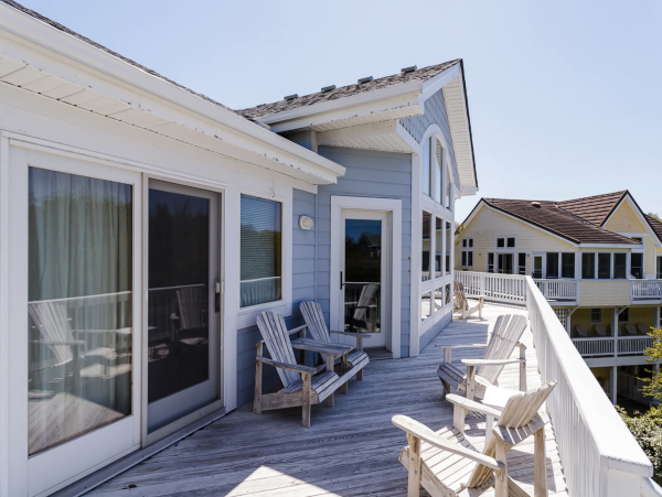 Luxurious Vacation Rental in Duck