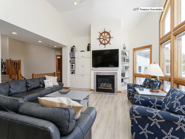 Luxurious Vacation Rental in Duck