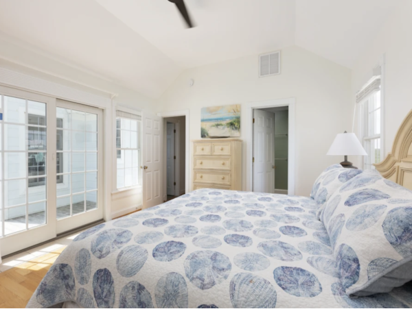 Outer Banks Beach House Movie Theatre NEW ARRIVAL