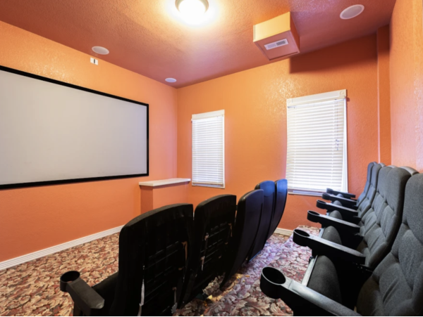 Outer Banks Beach House Movie Theatre NEW ARRIVAL