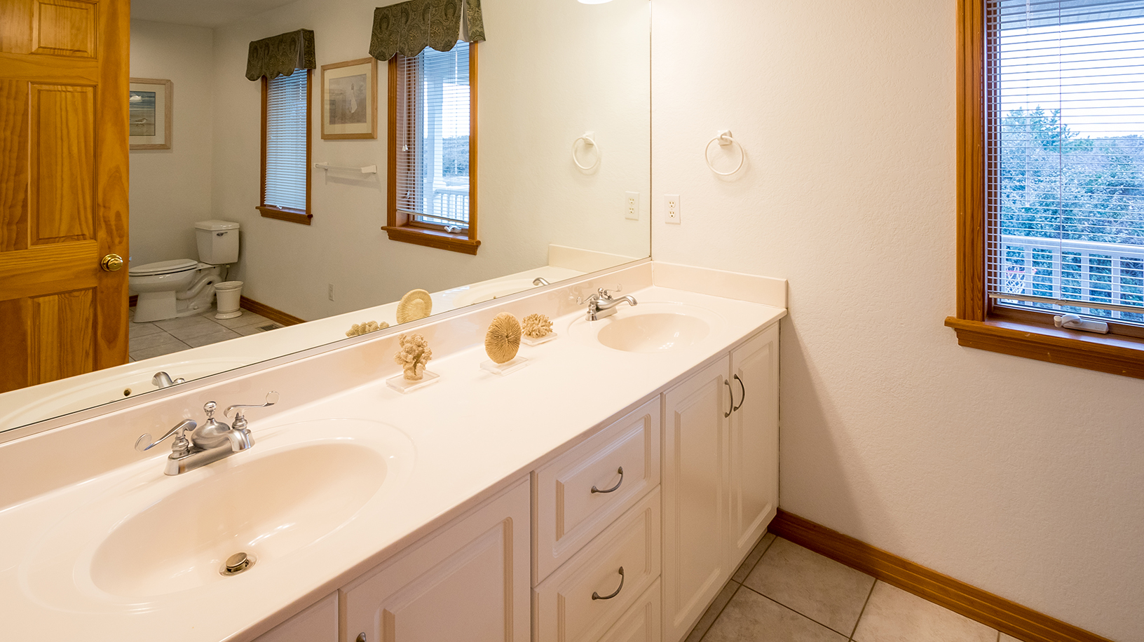 The Outer Banks Home 1016674