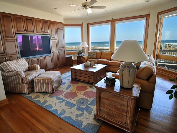 The Outer Banks Home 1016678