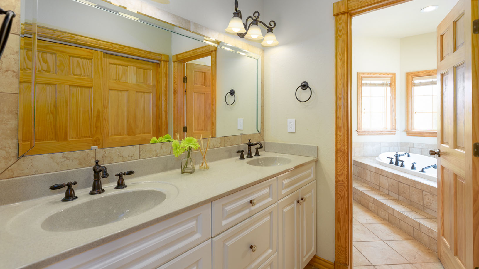 The Outer Banks Home 1016706