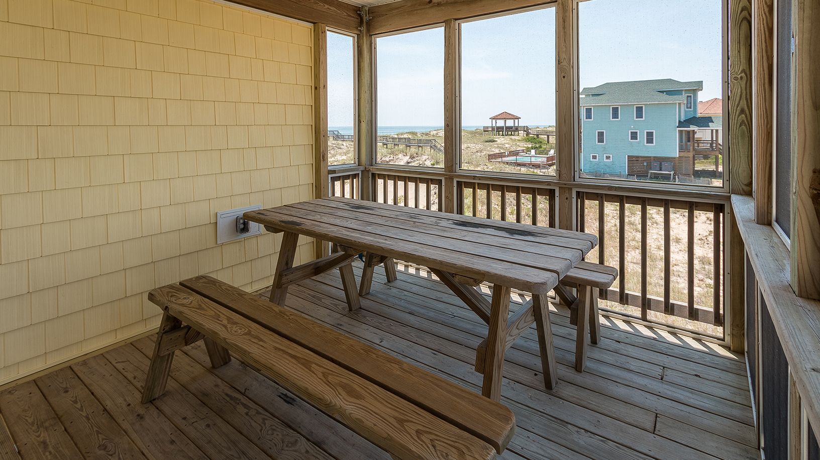 The Outer Banks Home 1016736