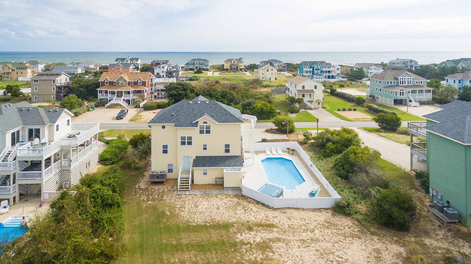 The Outer Banks Home 1016756