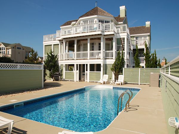 The Outer Banks Home 1016779