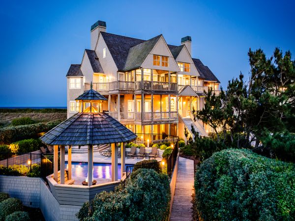 The Outer Banks Home 1016804