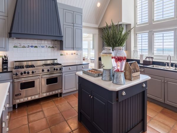 The Outer Banks Home 1016804