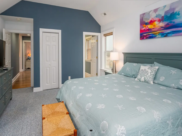 Pet-frendly Vacation Home 8 Bedroom & Pool in Corolla