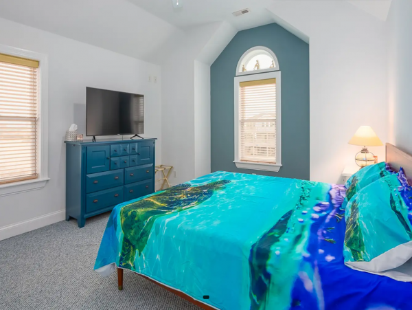 Pet-frendly Vacation Home 8 Bedroom & Pool in Corolla