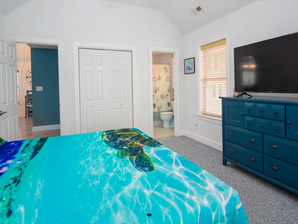 Pet-frendly Vacation Home 8 Bedroom & Pool in Corolla