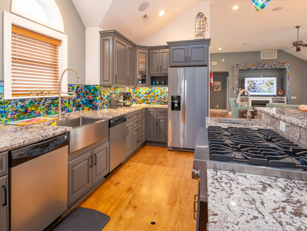 Pet-frendly Vacation Home 8 Bedroom & Pool in Corolla