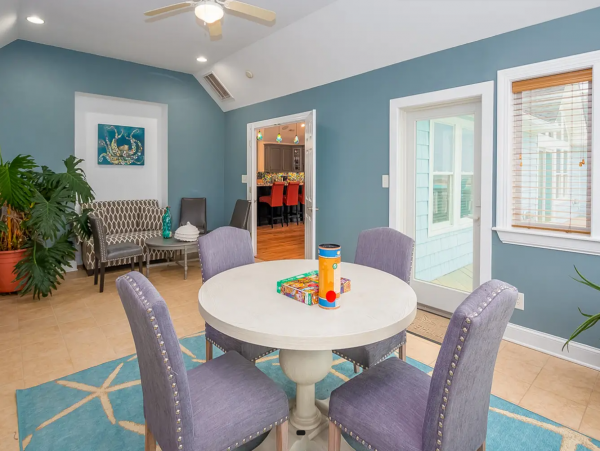 Pet-frendly Vacation Home 8 Bedroom & Pool in Corolla