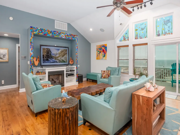 Pet-frendly Vacation Home 8 Bedroom & Pool in Corolla
