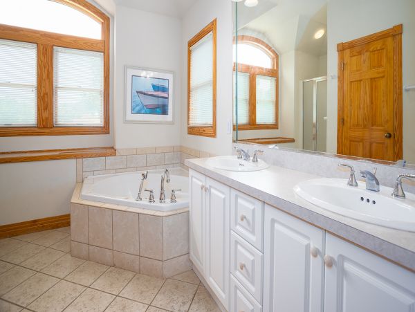 The Outer Banks Home 1016881