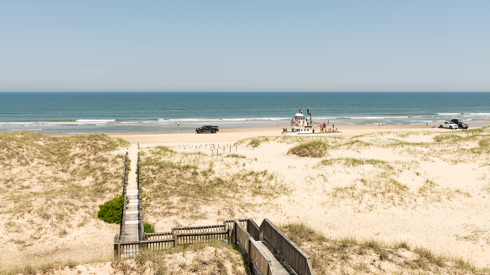 17 Bedroom Ocean front house in the Outer Banks