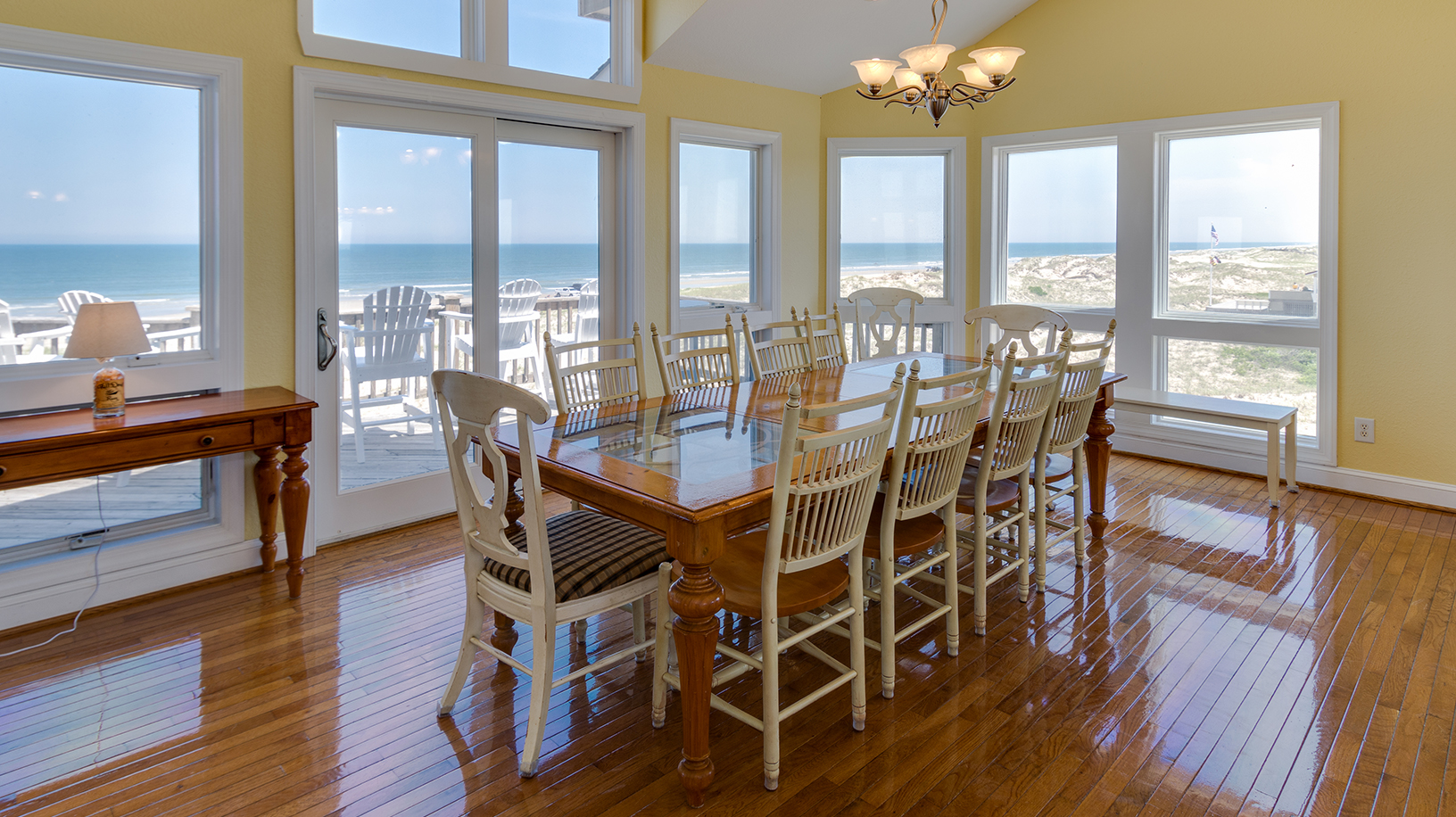 17 Bedroom Ocean front house in the Outer Banks
