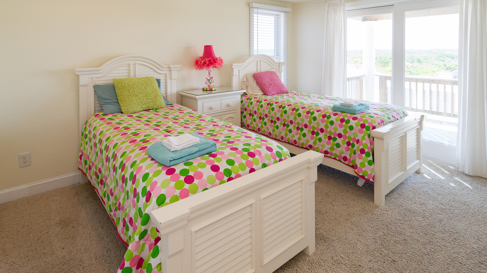 17 Bedroom Ocean front house in the Outer Banks
