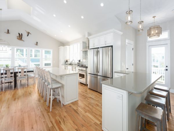 Upscale Twelve Bedroom Vacation Rental in The Outer Banks