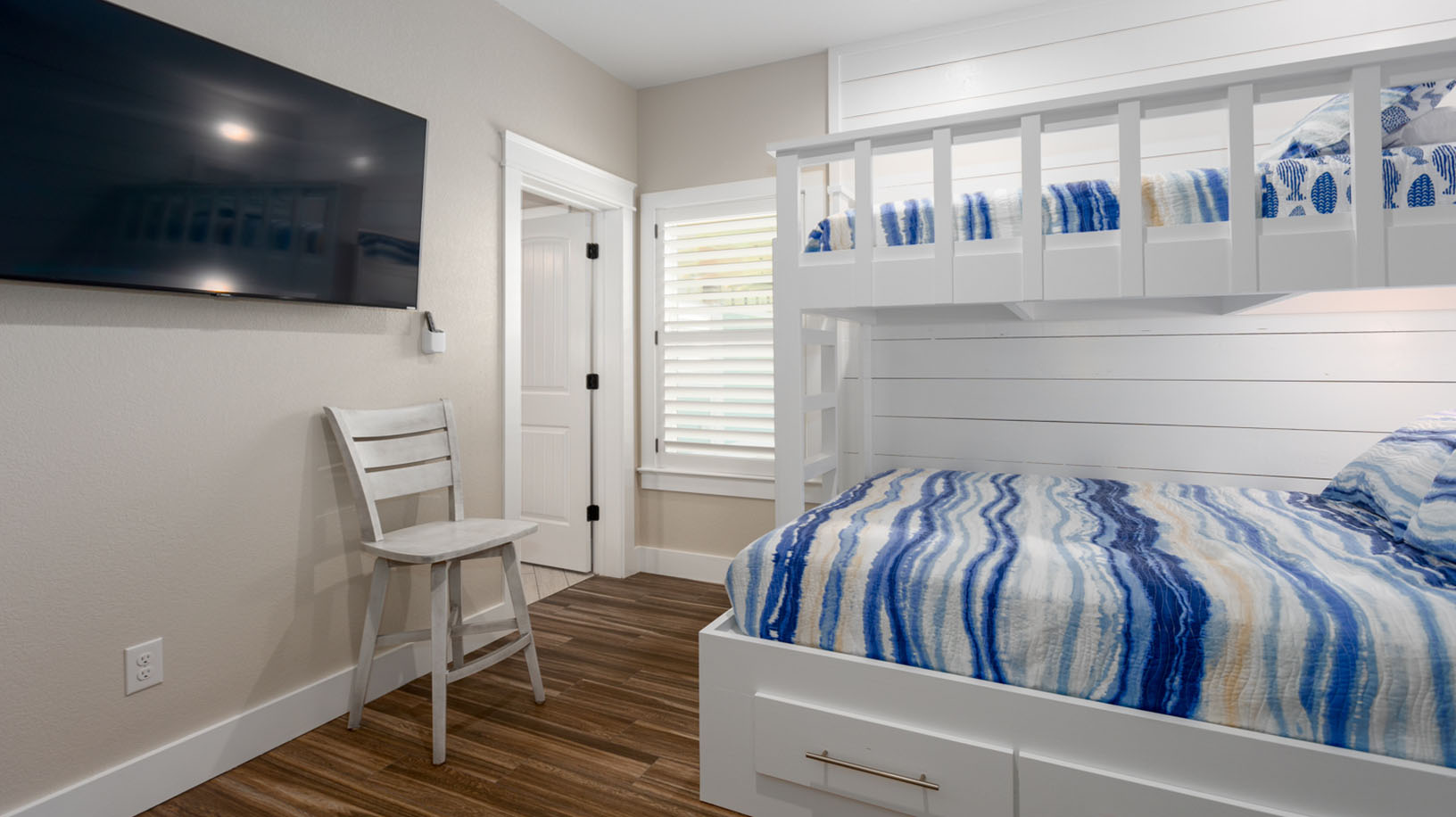 Upscale Twelve Bedroom Vacation Rental in The Outer Banks