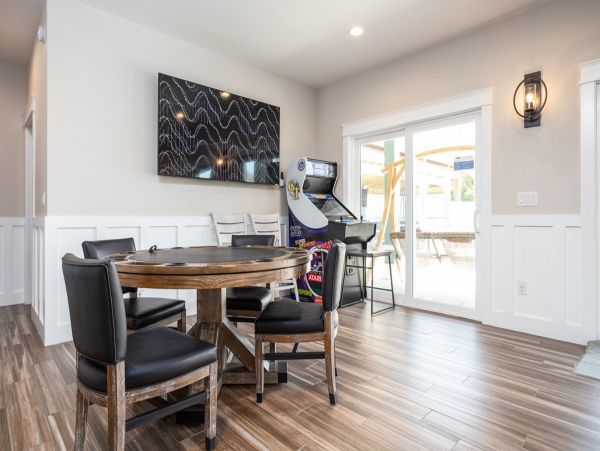 Upscale Twelve Bedroom Vacation Rental in The Outer Banks