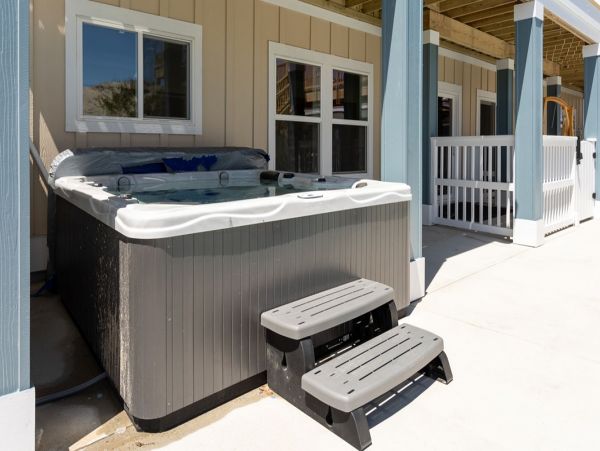 Upscale Twelve Bedroom Vacation Rental in The Outer Banks