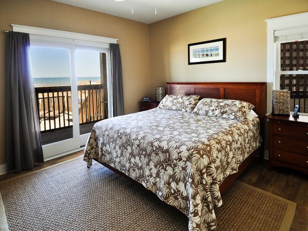 The Outer Banks Home 1016971