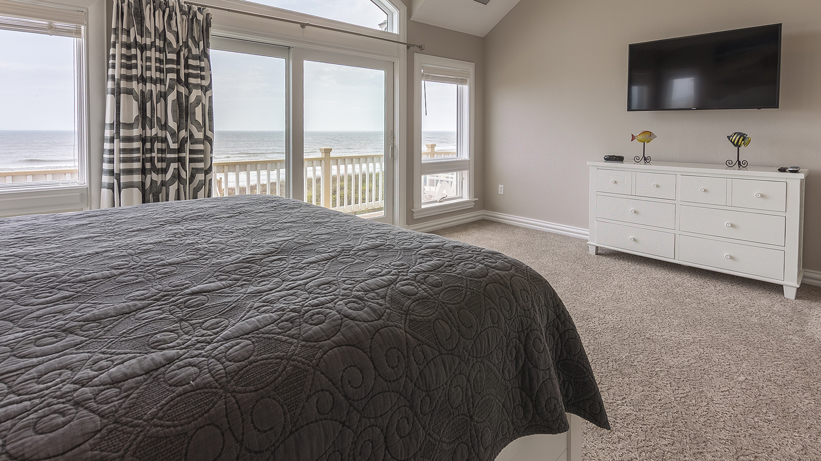 The Outer Banks Home 1016992