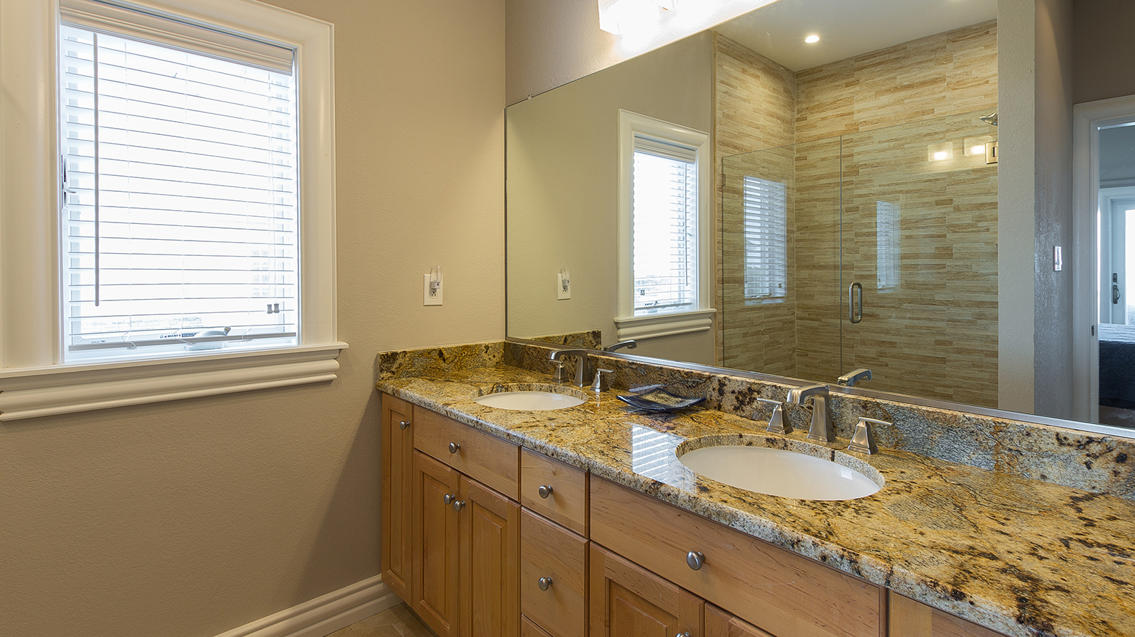 The Outer Banks Home 1016992