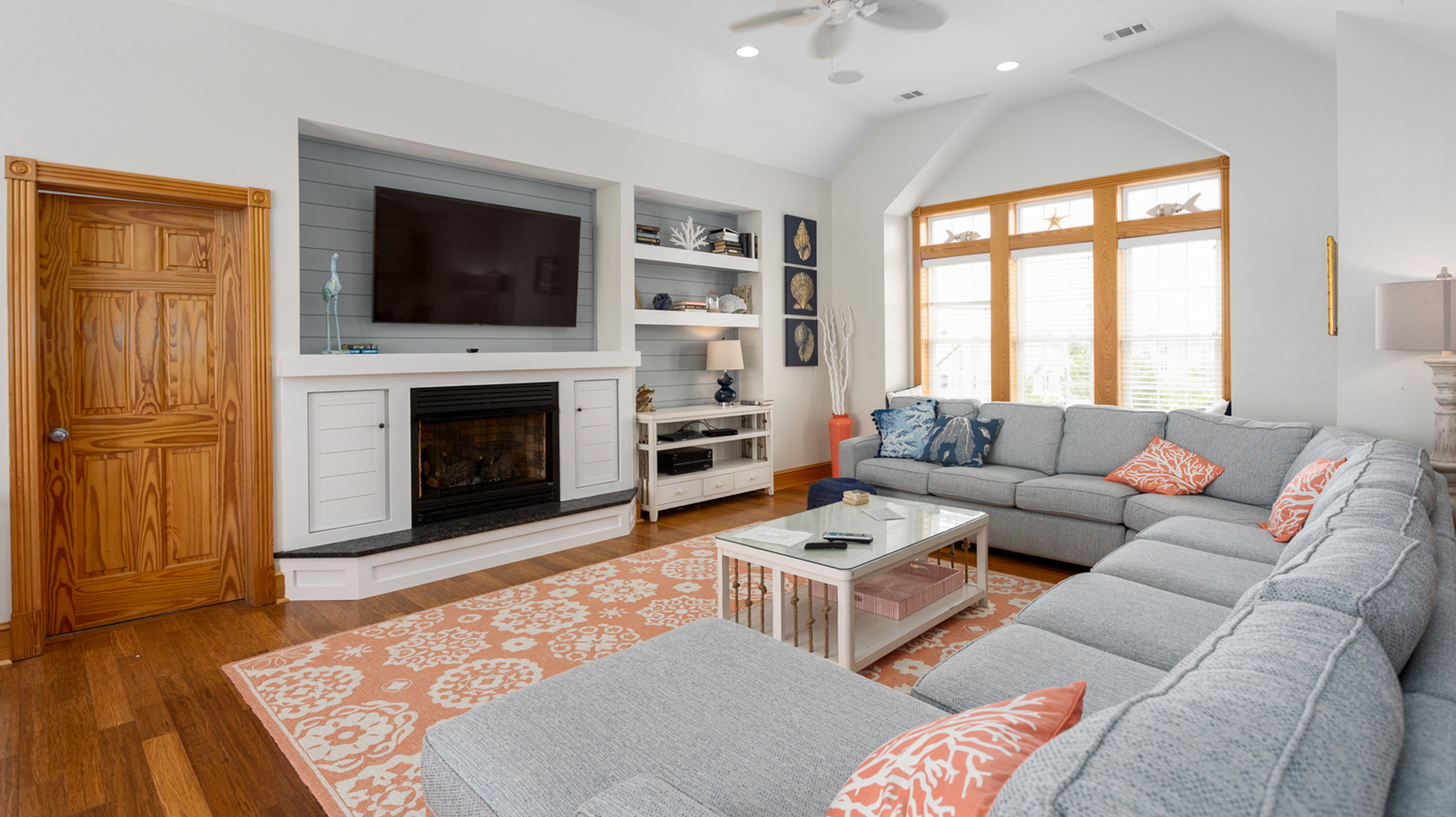 Corolla Luxury 11 Bedroom House With Full Ocean View & Pool