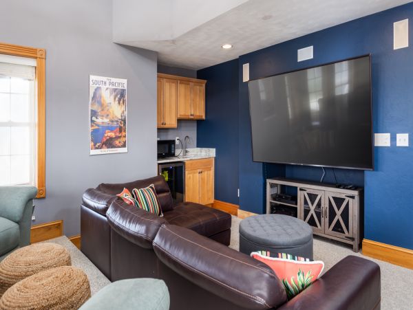 Corolla Luxury 11 Bedroom House With Full Ocean View & Pool